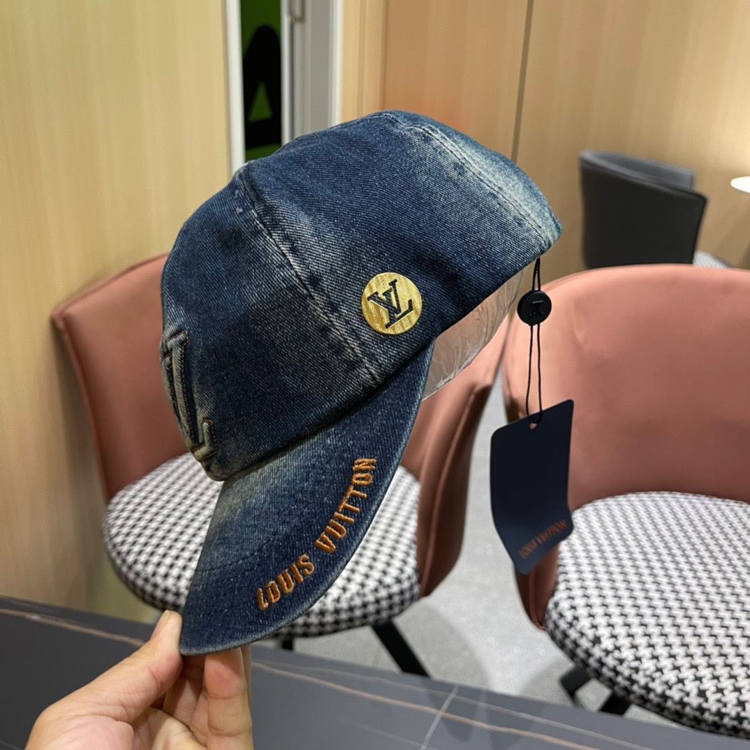 Louis Vuitton Caps